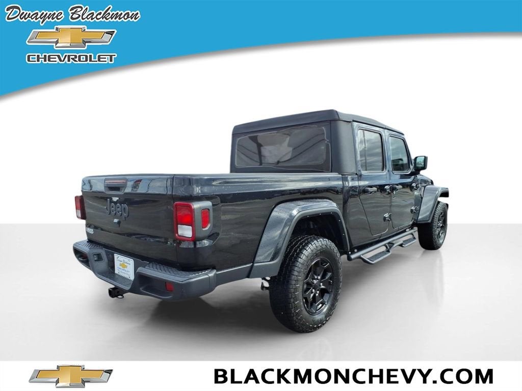 2022 Jeep Gladiator Willys Sport