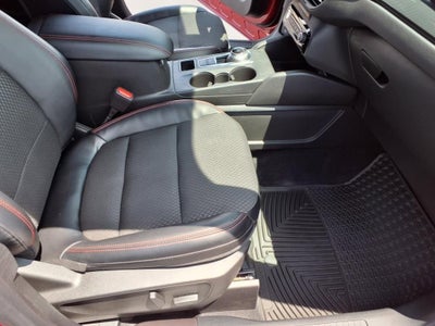 2023 Ford Escape ST-Line Select