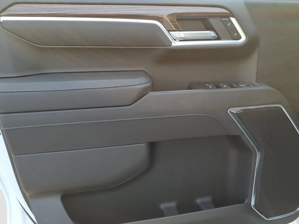 2026 Chevrolet Silverado 1500 LT - Photo 17