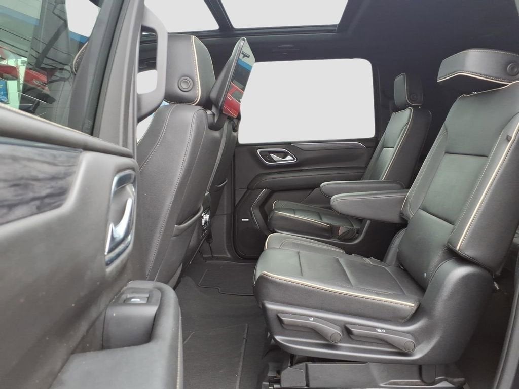 2023 GMC Yukon XL SLT