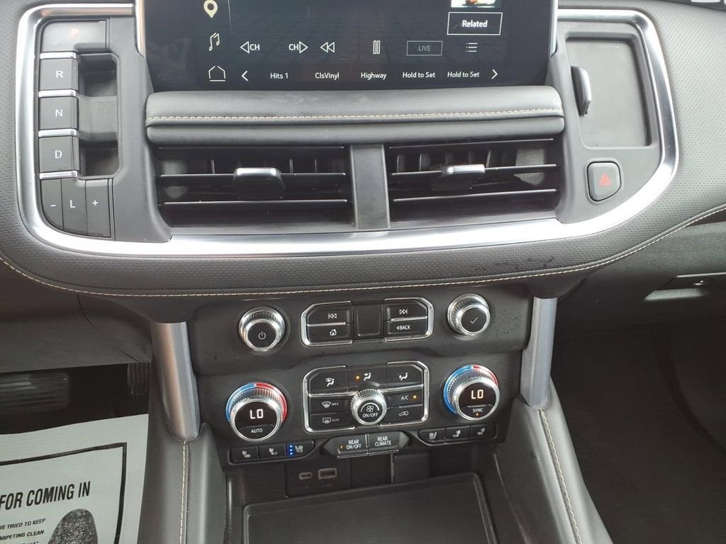 2023 GMC Yukon XL SLT