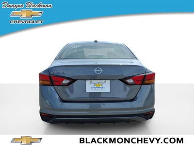 2025 Nissan Altima SV