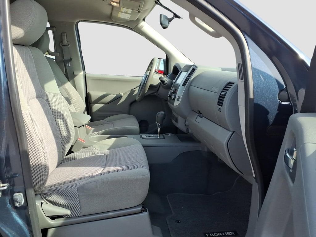 2020 Nissan Frontier SV
