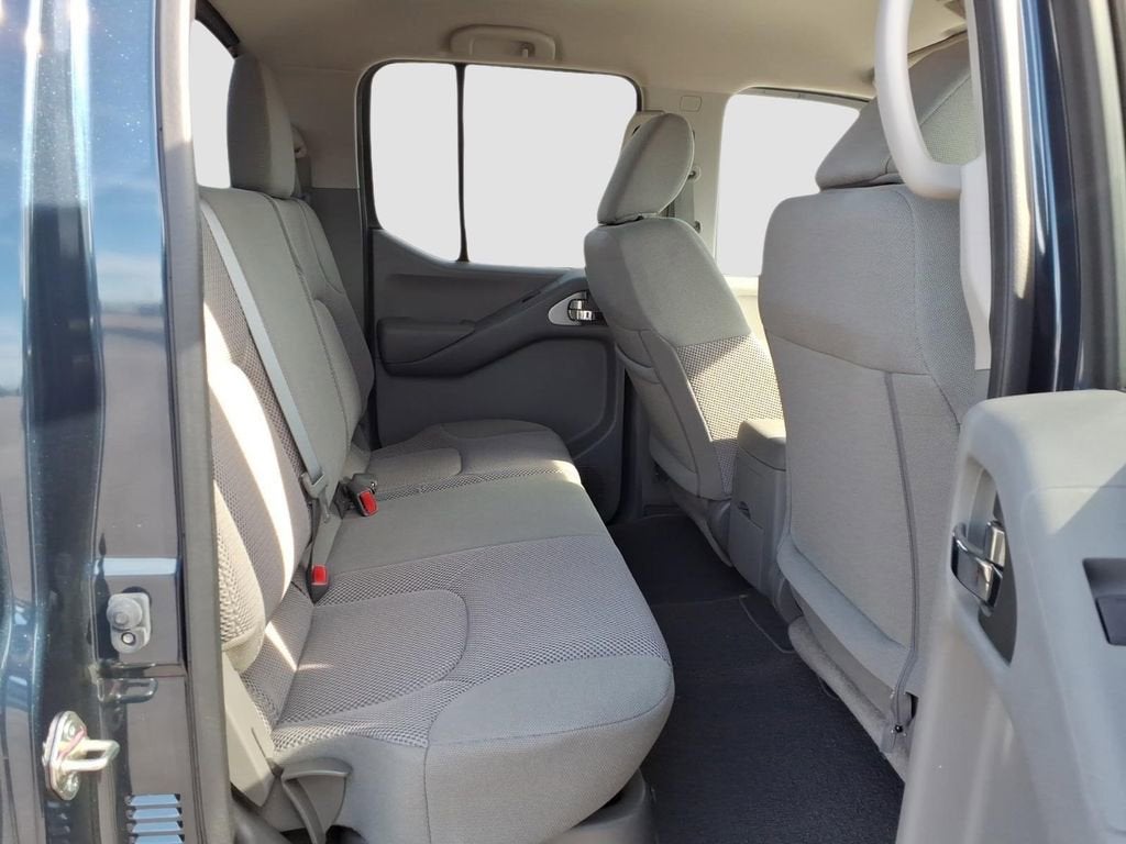 2020 Nissan Frontier SV