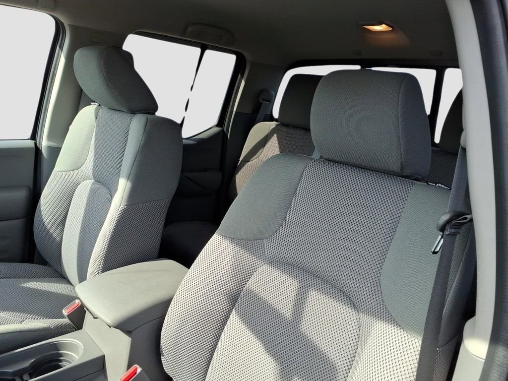 2020 Nissan Frontier SV