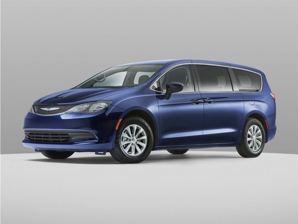 2020 Chrysler Voyager LX