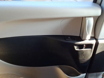 2020 Chrysler Voyager LX