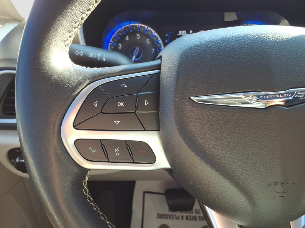 2020 Chrysler Voyager LX