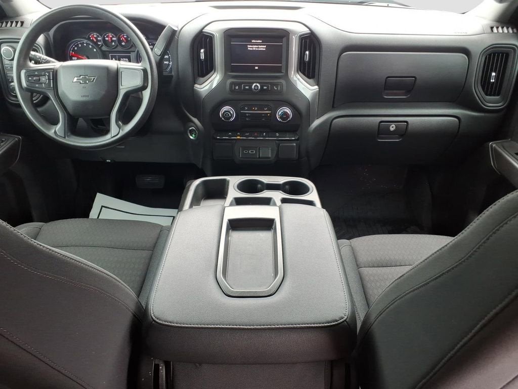 2022 Chevrolet Silverado 1500 Custom Trail Boss