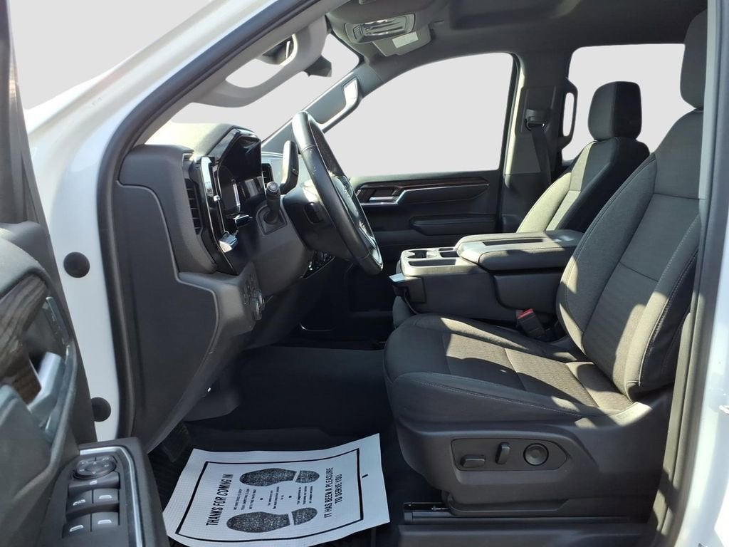 2024 Chevrolet Silverado 1500 LT