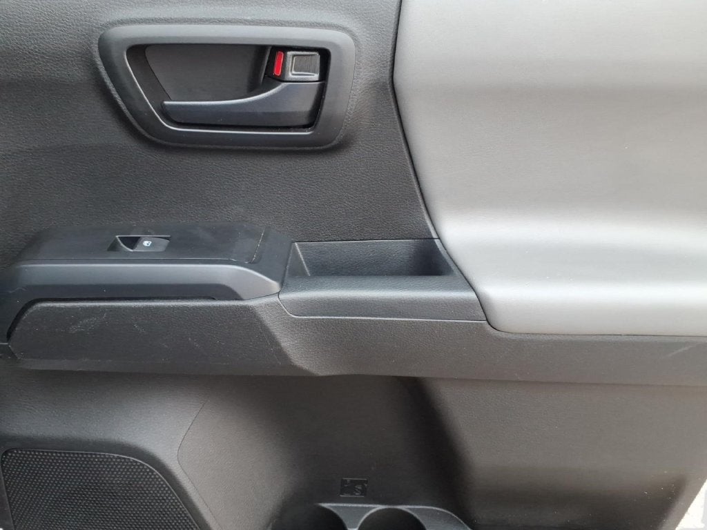 2021 Toyota Tacoma 2WD SR