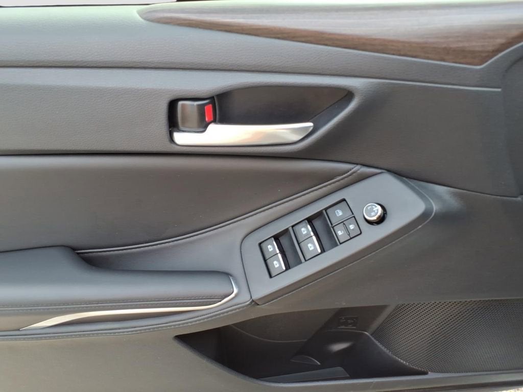 2021 Toyota Avalon XLE