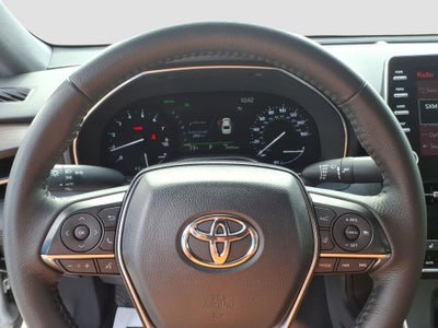 2021 Toyota Avalon XLE