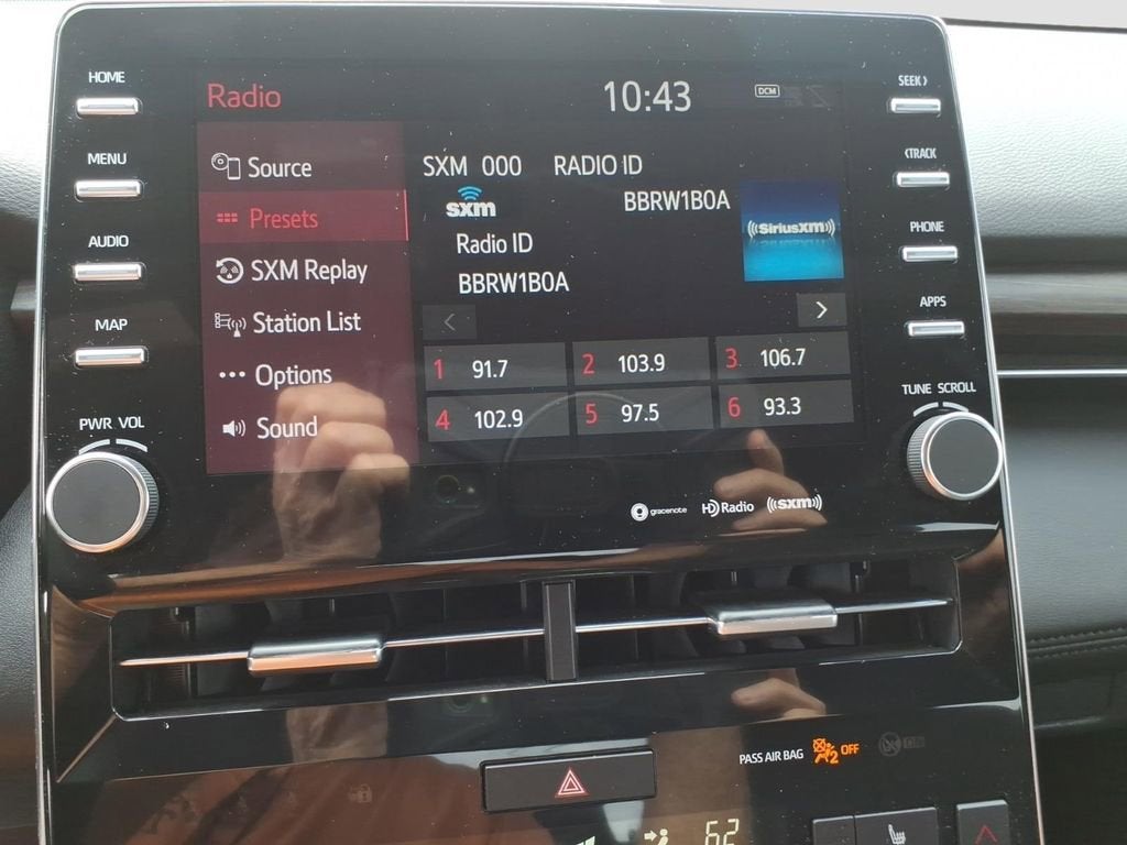 2021 Toyota Avalon XLE