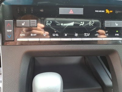 2021 Toyota Avalon XLE