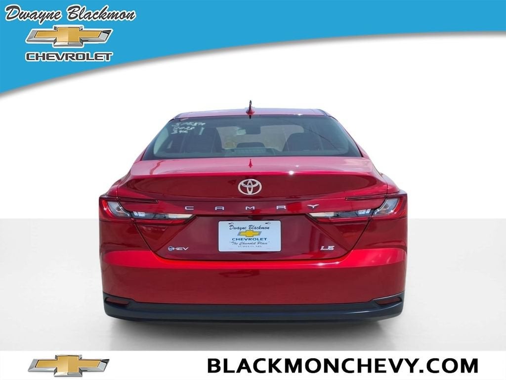 2025 Toyota Camry LE