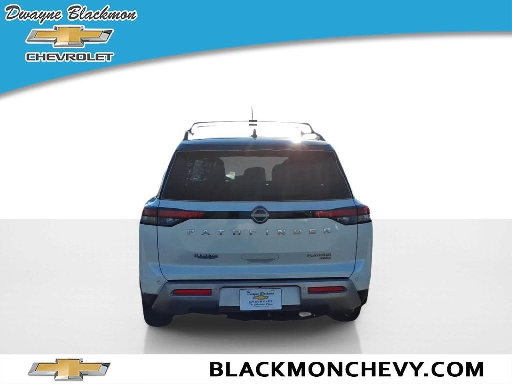2024 Nissan Pathfinder Platinum