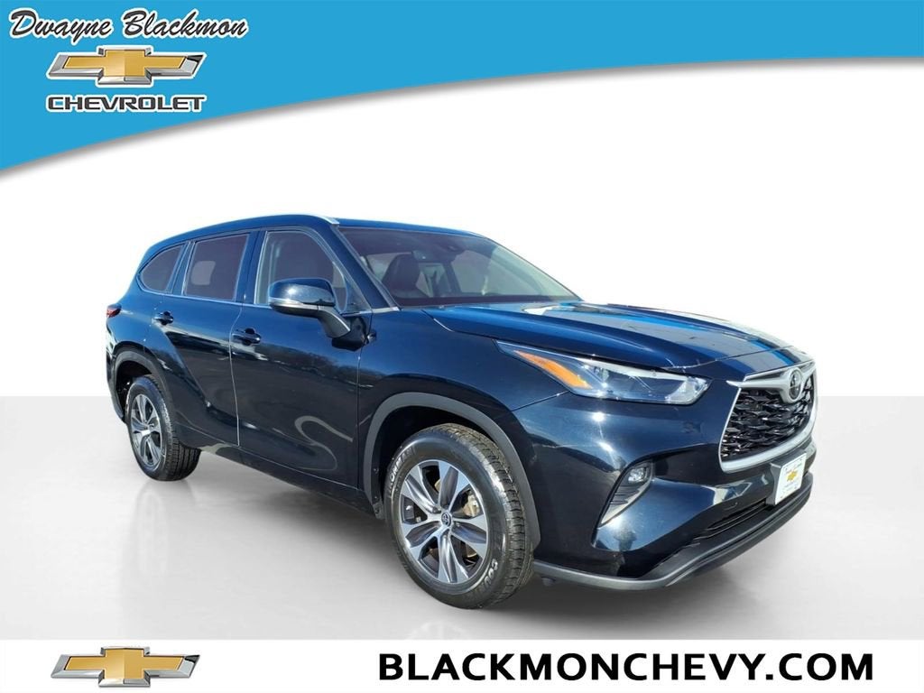 2022 Toyota Highlander XLE
