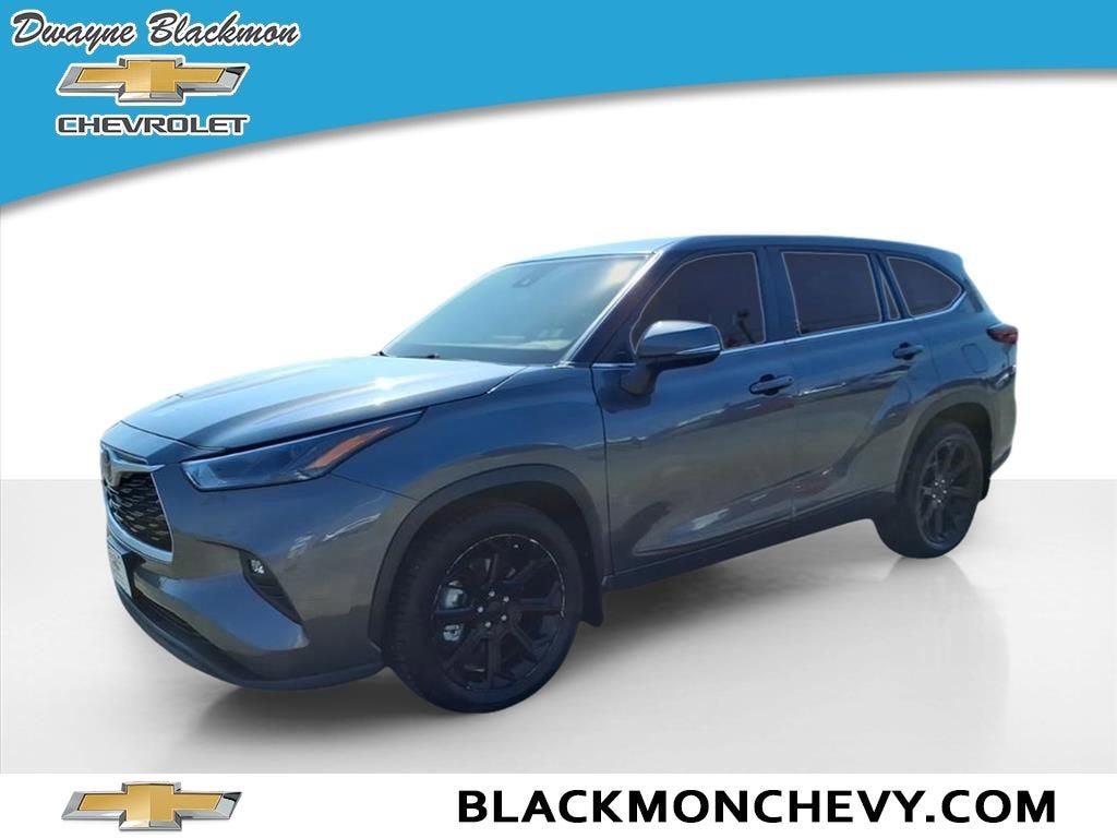 2023 Toyota Highlander L