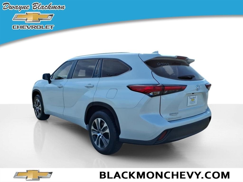 2023 Toyota Highlander L