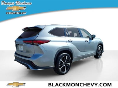 2022 Toyota Highlander XSE