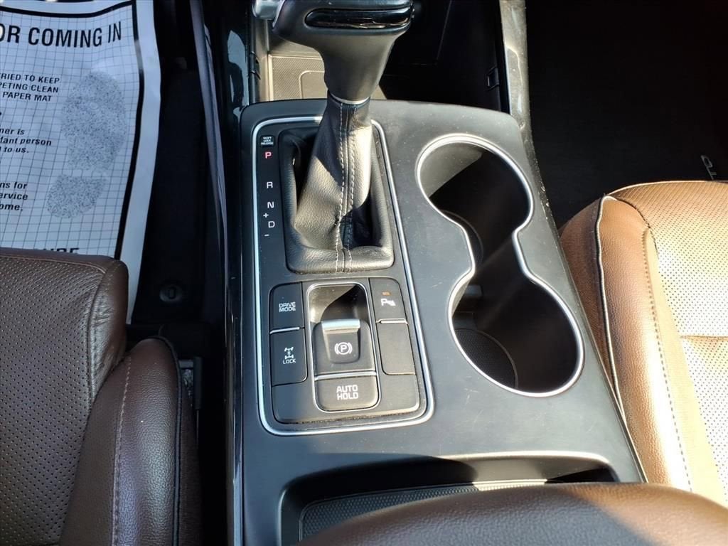 2019 Kia Sorento SX V6