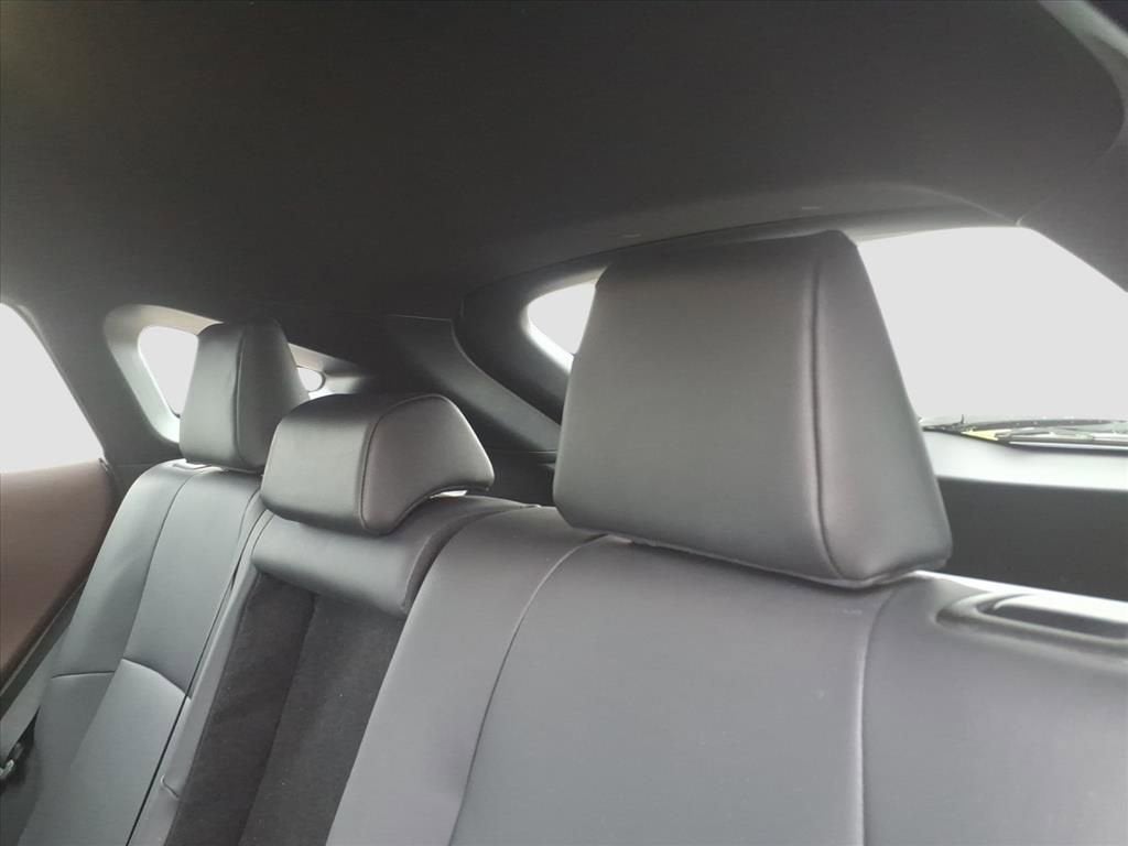 2024 Toyota Venza LE