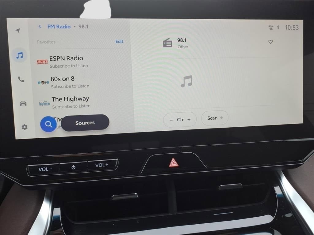 2024 Toyota Venza LE