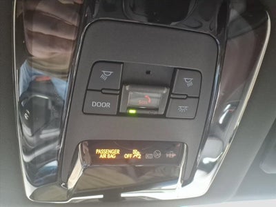 2024 Toyota Venza LE