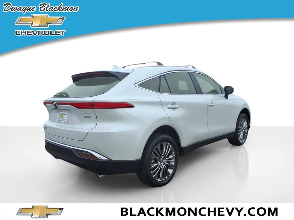 2024 Toyota Venza LE